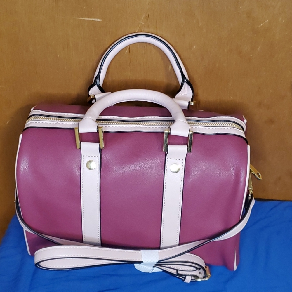 ๐Host Pick๐ Pink Barrel Handbag With Strap - Picture 2 of 6